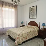 Complete Luxury House With Garden