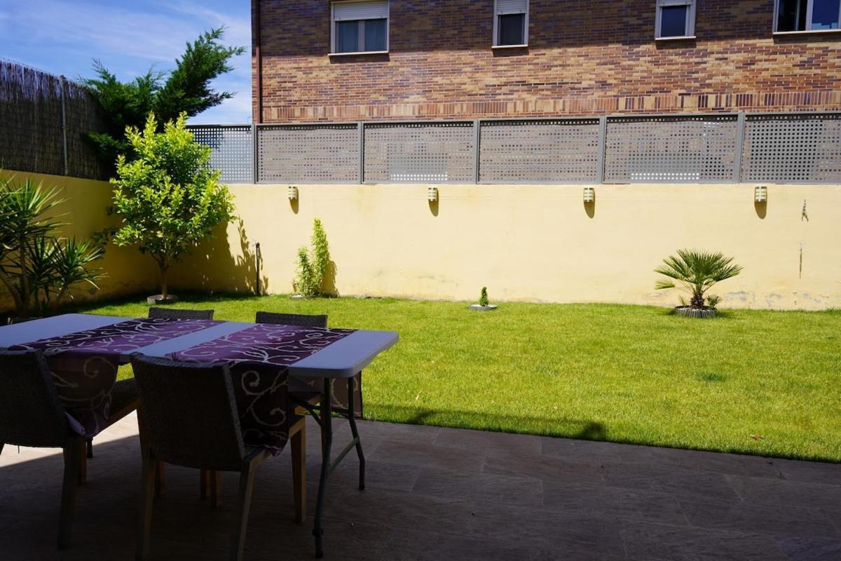 Сasa de vacaciones Complete Luxury House With Garden Madrid